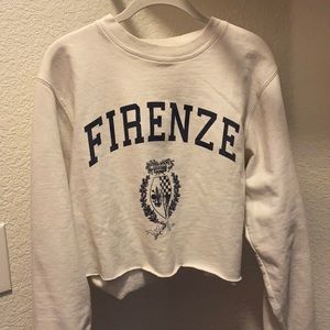 Cropped sweatshirt